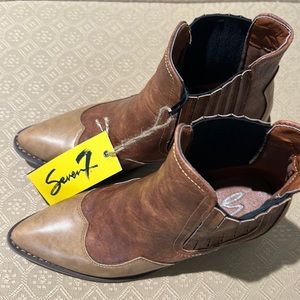 Tan seven7 boots